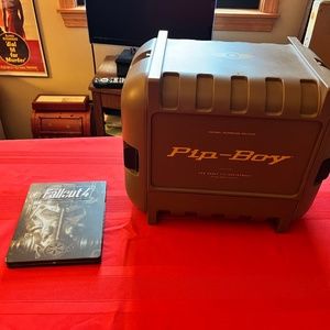 Fallout 4 Pip-Boy edition 2015